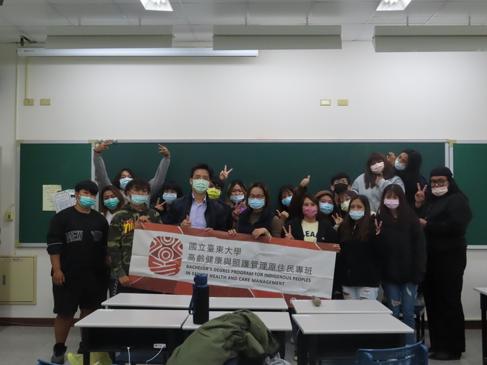 2021/12/01周全性老年評估介紹與操作 講師馮美玉圖片
