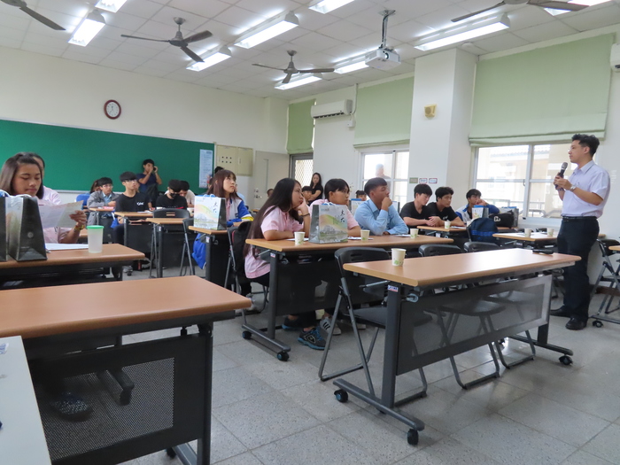 2019/11/18關山工商師生蒞校參訪與交流圖片