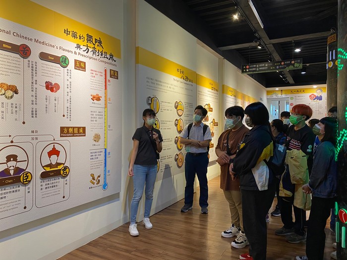 2021/10/15大四台南參訪圖片