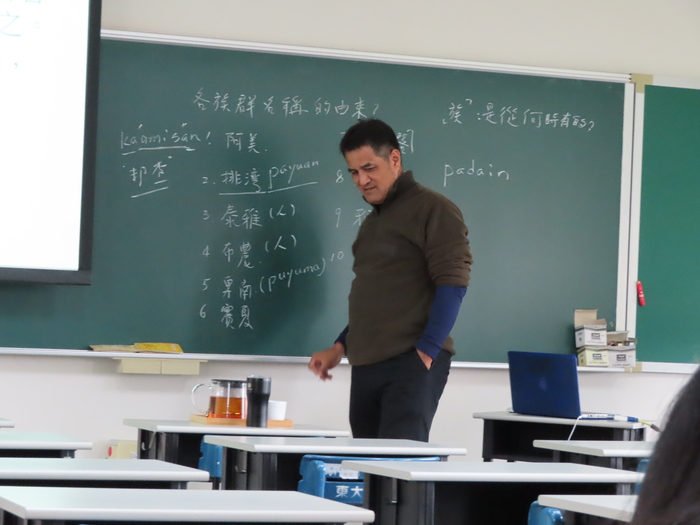 2019/03/08族語及文化講座-戴明雄牧師(認識排灣族 簡單說族語)圖片