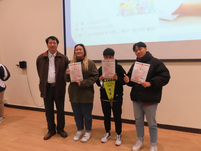 2021/12/27系週會圖片