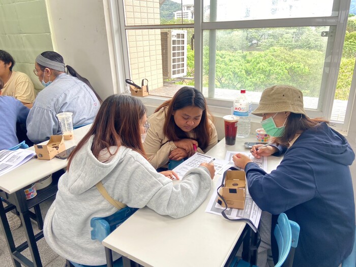 112/05/22聖約翰科技大學長照情境虛擬實境教學模組交流圖片