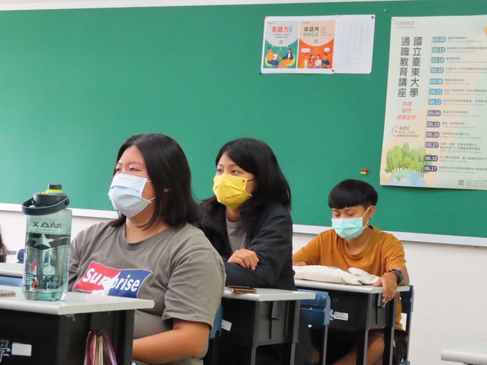 2022/10/06 文化差異談文化敏感度 講座圖片